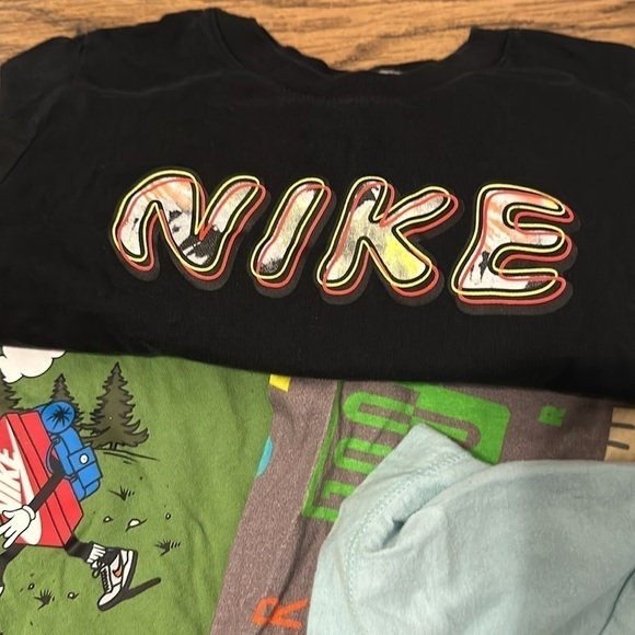 NIKE T-SHIRT BUNDLE SIZE SMALL​ - Picture 5 of 7